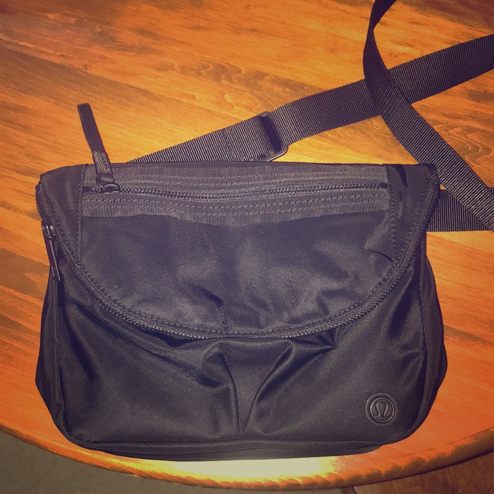 Lululemon Festival Crossbody II (black)